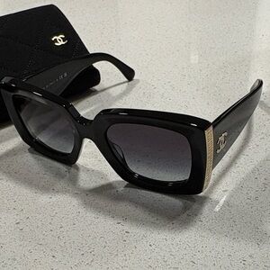 CHANEL Black Square Oversized Sunglasses with Gold Accents